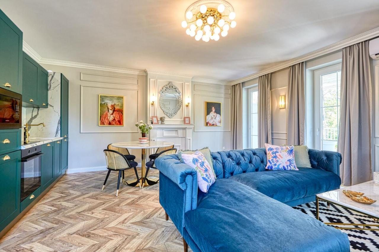 The Doors Luxury Apartment Mosonmagyaróvár 외부 사진