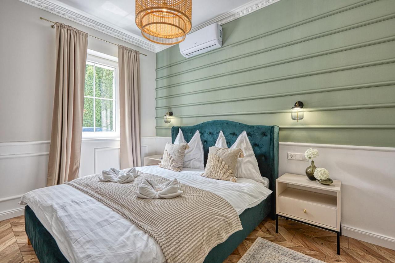 The Doors Luxury Apartment Mosonmagyaróvár 외부 사진