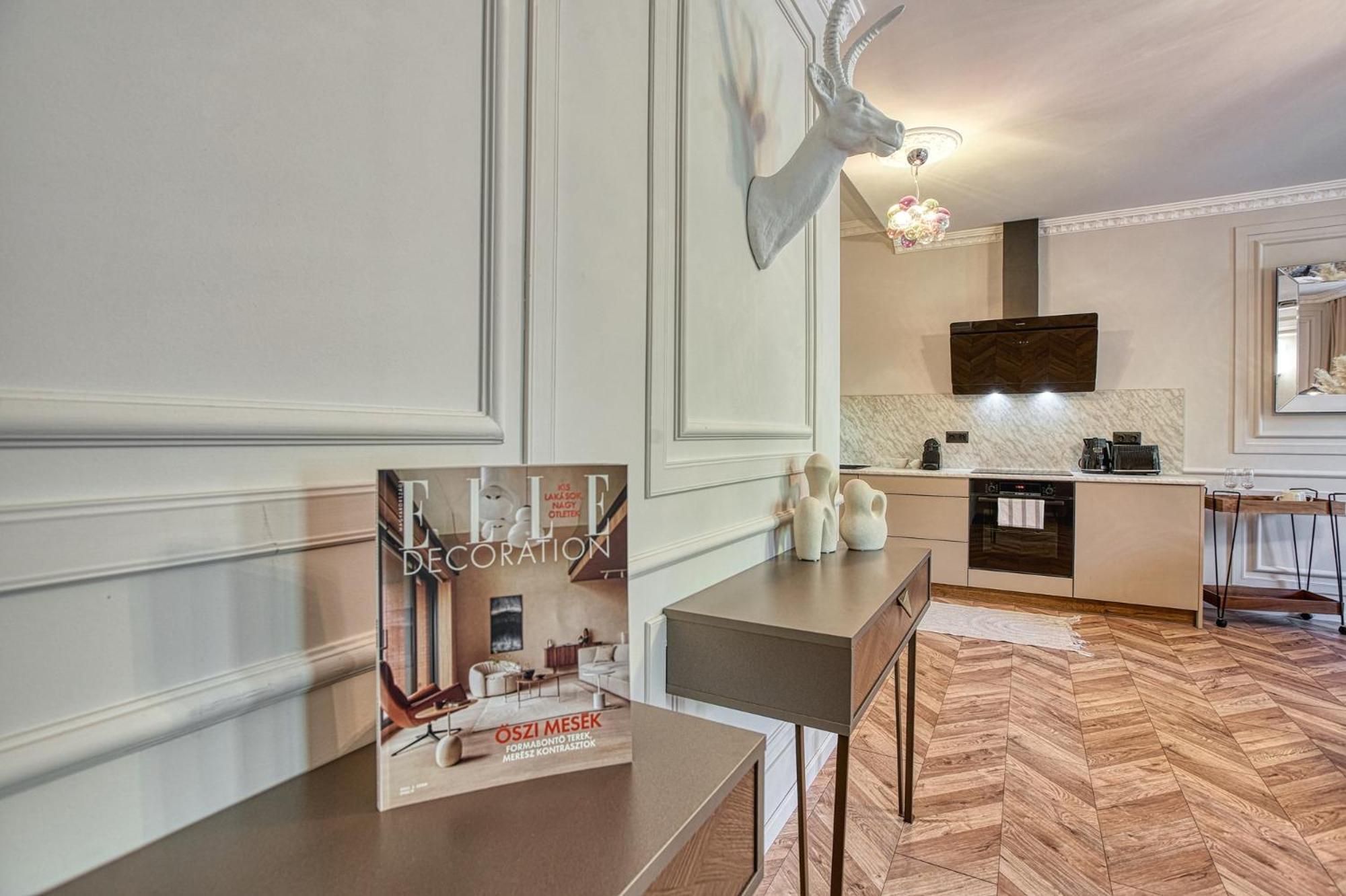 The Doors Luxury Apartment Mosonmagyaróvár 외부 사진